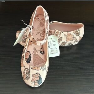 Mini Melissa Disney Princess Moana, BNWT never worn